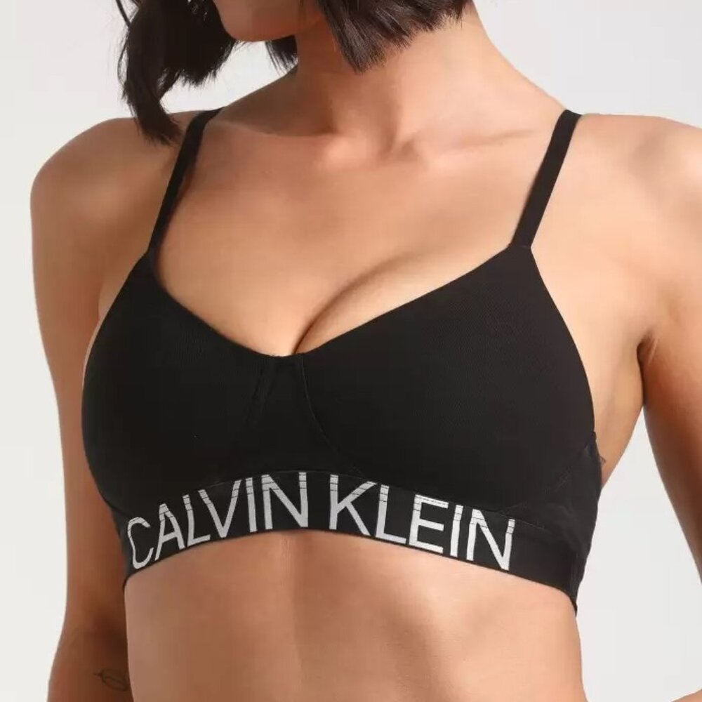 Women Bralette Lightly Padded Bra  - Black